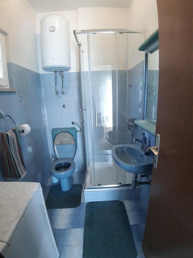Apartmani Luce Sumartin Buitenkant foto