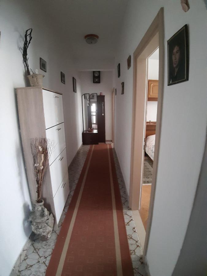 Apartmani Luce Sumartin Buitenkant foto