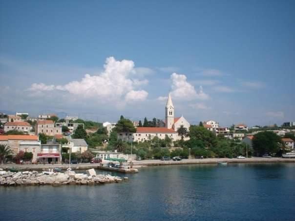 Apartmani Luce Sumartin Buitenkant foto